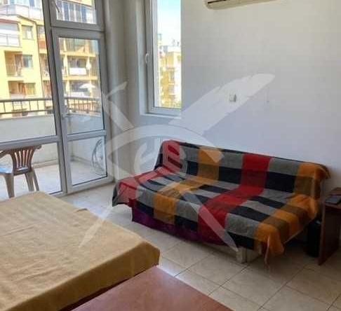 Едностаен апартамент в к.к. Слънчев бряг - 35 кв.м за 1215 €/кв.м - Снимка #1