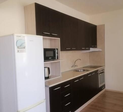 Дава се под наем Тристаен апартамент в Пловдив, Център - 90 кв.м за 550 € - Снимка #1