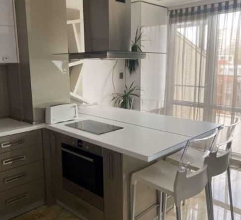 Дава се под наем Мезонет в София, Витоша - 1000 кв.м за 836.4 € - Снимка #1