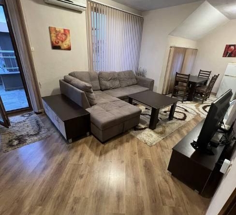 Дава се под наем Двустаен апартамент в Пловдив, Кършияка - 65 кв.м за 450 € - Снимка #1