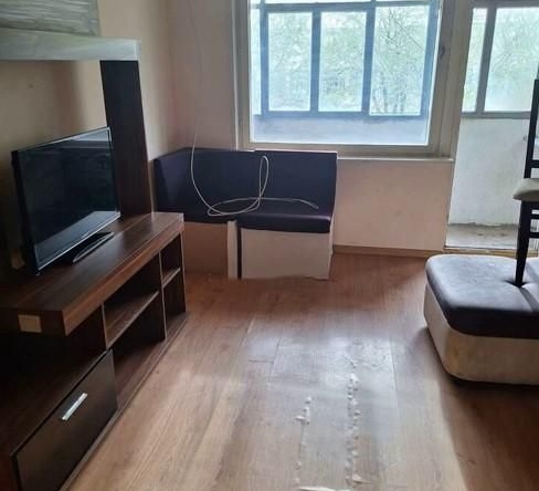 Тристаен апартамент в Бургас, Победа - 104 кв.м за 346 €/кв.м - Снимка #1