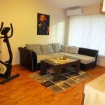 Дава се под наем Двустаен апартамент в Варна, Цветен квартал - 67 кв.м за 428.91 € - Снимка #1