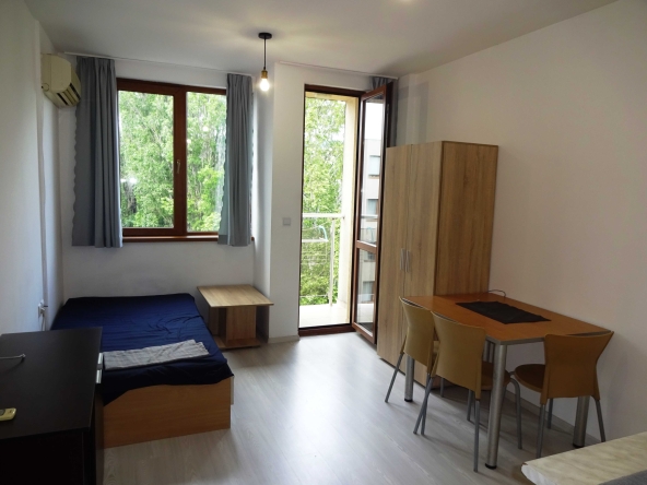 Дава се под наем Едностаен апартамент в Варна, Левски - 26 кв.м за 214.2 € - Снимка #1