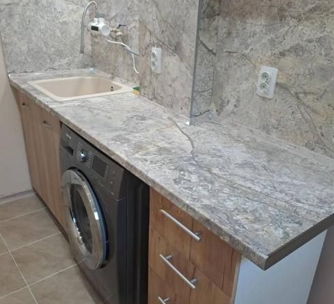 Дава се под наем Магазин в Пловдив, Каменица 1 - 55 кв.м за 350 € - Снимка #1