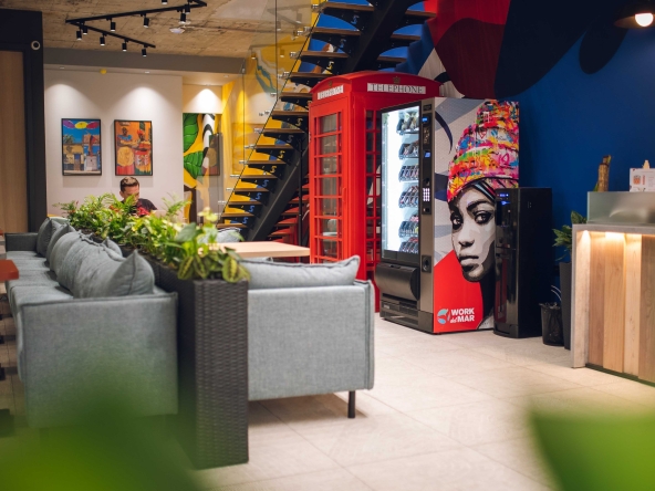 Дава се под наем Офис в Варна, Гръцка махала - 37 кв.м за 1110 € - Снимка #1