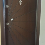 Дава се под наем Тристаен апартамент в Хасково, Любен Каравелов - 70 кв.м за 306 € - Снимка #1