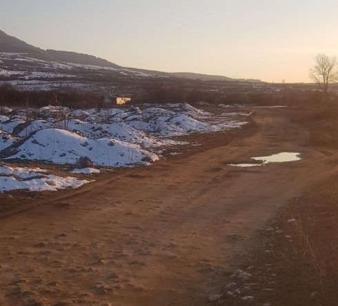 Парцел в Дупница - 8500 кв.м за 9 €/кв.м - Снимка #1