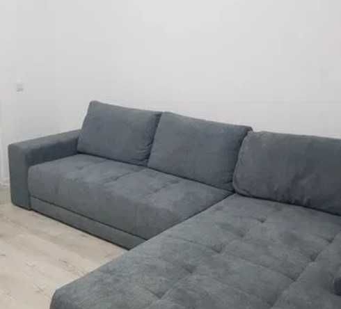 Дава се под наем Двустаен апартамент в Пловдив, Коматево - 65 кв.м за 219.3 € - Снимка #1