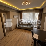 Дава се под наем Двустаен апартамент в Варна, Център - 50 кв.м за 700 € - Снимка #1