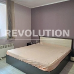 Дава се под наем Тристаен апартамент в Варна, Лятно кино Тракия - 78 кв.м за 600 € - Снимка #1