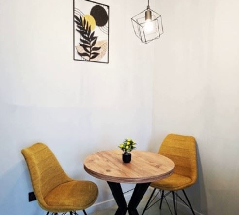 Дава се под наем Едностаен апартамент в София, Малинова долина - 35 кв.м за 648.21 € - Снимка #1