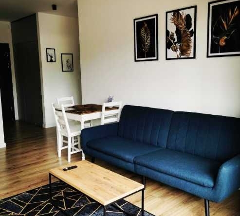 Дава се под наем Двустаен апартамент в Пловдив, Въстанически - 59 кв.м за 178.5 € - Снимка #1