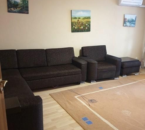 Дава се под наем Тристаен апартамент в София, Люлин 8 - 96 кв.м за 818 € - Снимка #1