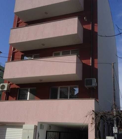 Дава се под наем  в Пловдив, Коматевски възел - 18 кв.м за 153 € - Снимка #1