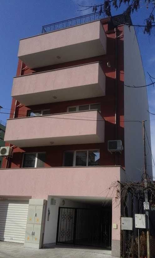 Дава се под наем  в Пловдив, Коматевски възел - 18 кв.м за 153 € - Снимка #1