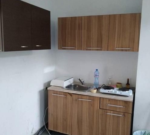 Дава се под наем Етаж от къща в София, Враждебна - 75 кв.м за 600 € - Снимка #1
