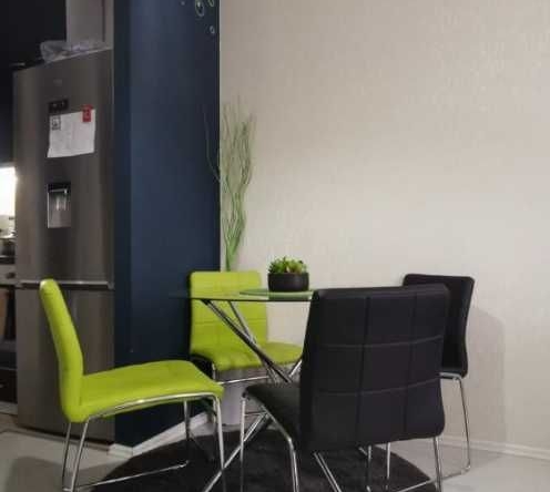 Дава се под наем Тристаен апартамент в Пловдив, Кършияка - 82 кв.м за 321.3 € - Снимка #1