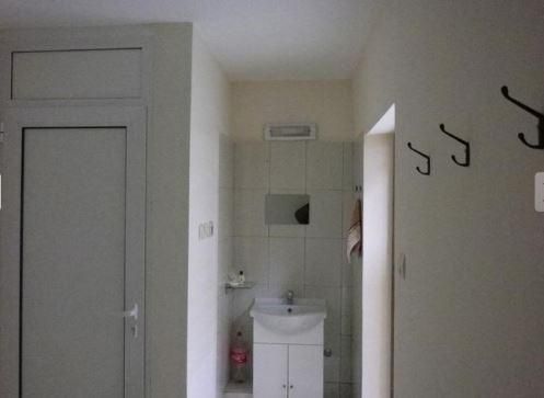 Дава се под наем Магазин в Пловдив, Мараша - 50 кв.м за 357 € - Снимка #1