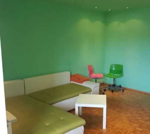 Дава се под наем Тристаен апартамент в Бургас, Ветрен - 100 кв.м за 510 € - Снимка #1