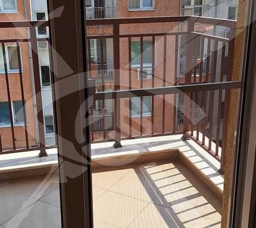 Дава се под наем Тристаен апартамент в София, Младост 1 - 94 кв.м за 800 € - Снимка #1