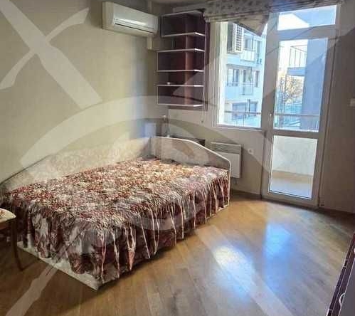 Дава се под наем Тристаен апартамент в София, Редута - 125 кв.м за 797.64 € - Снимка #1