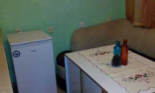 Дава се под наем Двустаен апартамент в Бургас, Зорница - 42 кв.м за 130 € - Снимка #1