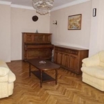Дава се под наем Тристаен апартамент в София, Банишора - 120 кв.м за 750 € - Снимка #1