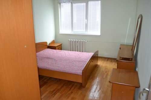 Дава се под наем Двустаен апартамент в София, Лозенец - 70 кв.м за 390 € - Снимка #1