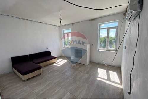 Къща в с. Върбак, Област Шумен - 110 кв.м за 289 €/кв.м - Снимка #1