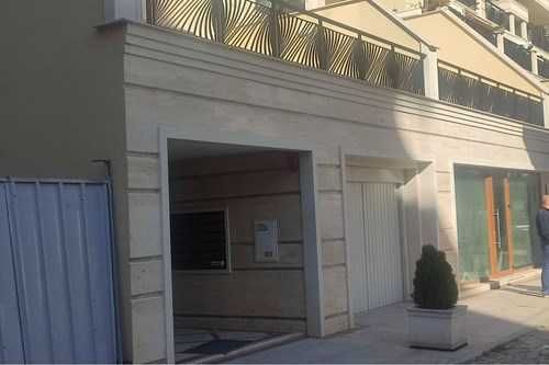 Дава се под наем Гараж / Паркомясто в София, Център - 18 кв.м за 100 € - Снимка #1
