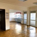 Дава се под наем Четиристаен апартамент в София, Център - 120 кв.м за 990 € - Снимка #1