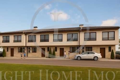 Къща в с. Белащица, Област Пловдив - 170 кв.м за 1434 €/кв.м - Снимка #1