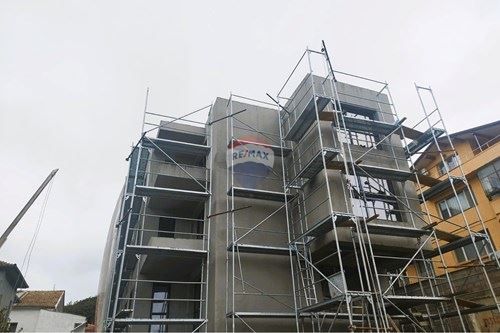 Тристаен апартамент в Варна, Виница - 121 кв.м за 717 €/кв.м - Снимка #1