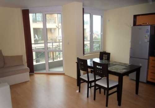 Дава се под наем Двустаен апартамент в Бургас, Сарафово - 65 кв.м за 114.75 € - Снимка #1