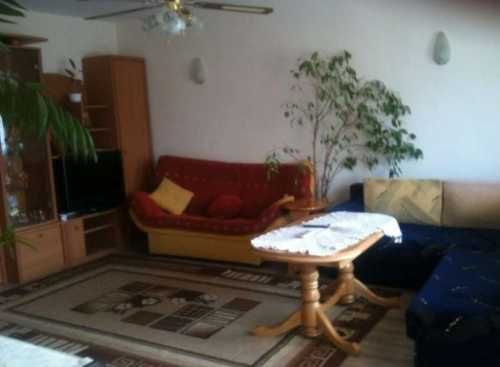 Дава се под наем Тристаен апартамент в Бургас, Сарафово - 120 кв.м за 200 € - Снимка #1