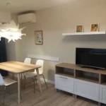 Дава се под наем Двустаен апартамент в Бургас, Лазур - 55 кв.м за 400 € - Снимка #1