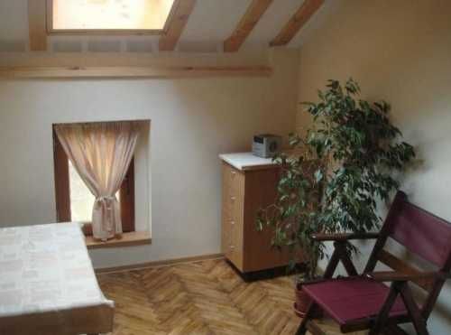 Дава се под наем Едностаен апартамент в Бургас, Възраждане - 30 кв.м за 100 € - Снимка #1