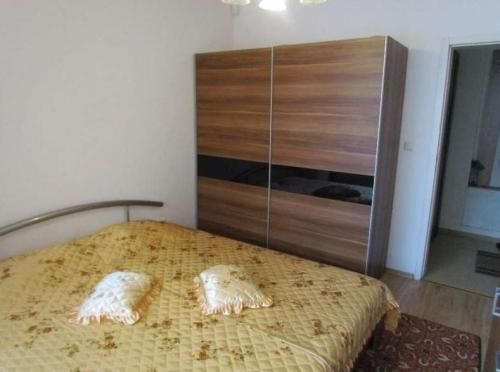 Дава се под наем Двустаен апартамент в София, Витоша - 75 кв.м за 819 € - Снимка #1