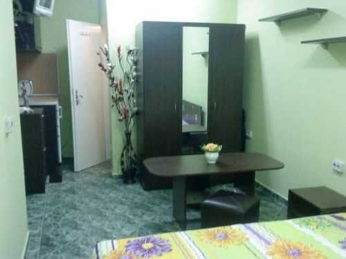 Дава се под наем  в Пловдив, Младежки Хълм - 24 кв.м за 91.8 € - Снимка #1