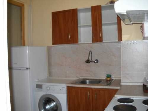 Дава се под наем Двустаен апартамент в София, Център - 50 кв.м за 350 € - Снимка #1