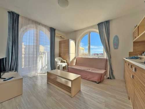 Двустаен апартамент в к.к. Слънчев бряг - 40 кв.м за 1375 €/кв.м - Снимка #1