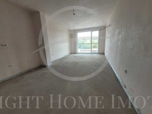 Двустаен апартамент в Пловдив, Кючук Париж - 76 кв.м за 1249 €/кв.м - Снимка #1