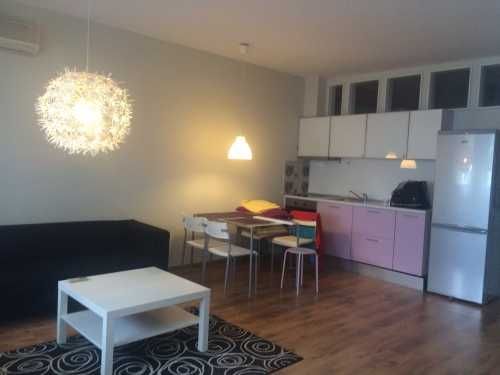 Дава се под наем Двустаен апартамент в София, Център - 86 кв.м за 650 € - Снимка #1