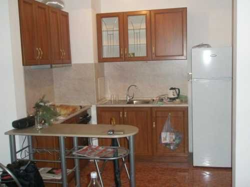 Дава се под наем Двустаен апартамент в София, Бъкстон - 63 кв.м за 350 € - Снимка #1