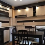 Дава се под наем Тристаен апартамент в Пловдив, Център - 90 кв.м за 341.7 € - Снимка #1