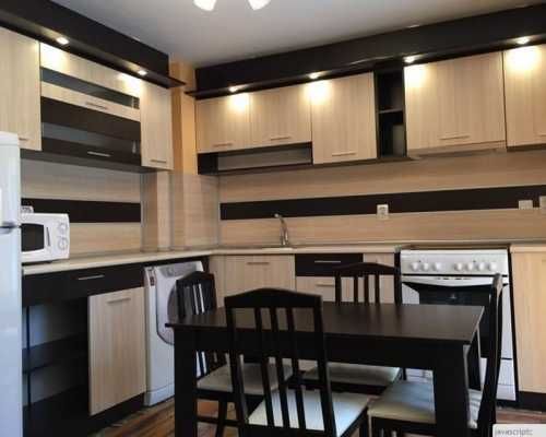 Дава се под наем Тристаен апартамент в Пловдив, Старият град - 90 кв.м за 255 € - Снимка #1