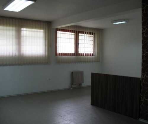 Дава се под наем Едностаен апартамент в София, Гоце Делчев - 67 кв.м за 323.85 € - Снимка #1