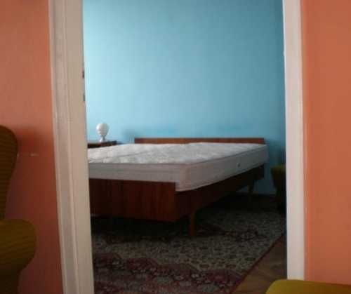 Дава се под наем Двустаен апартамент в София, Бъкстон - 60 кв.м за 373.83 € - Снимка #1