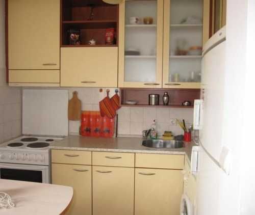 Дава се под наем Двустаен апартамент в София, Център - 54 кв.м за 328.95 € - Снимка #1