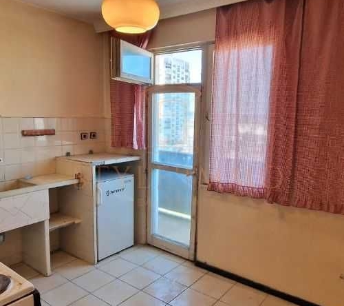 Тристаен апартамент в Разград, Освобождение - 77 кв.м за 1182 €/кв.м - Снимка #1